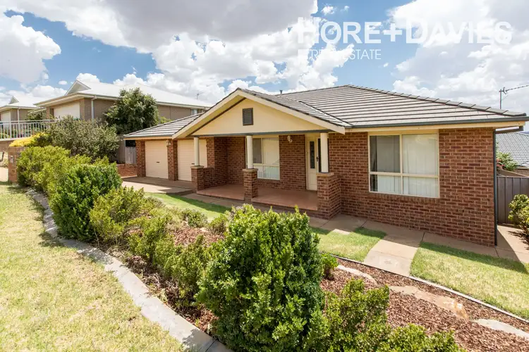 92 Brooklyn Drive, Bourkelands NSW 2650