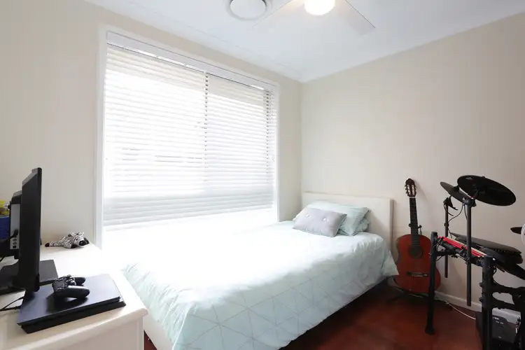 Fourth view of Homely house listing, 33 Summerfield Circuit, Cambridge Gardens NSW 2747