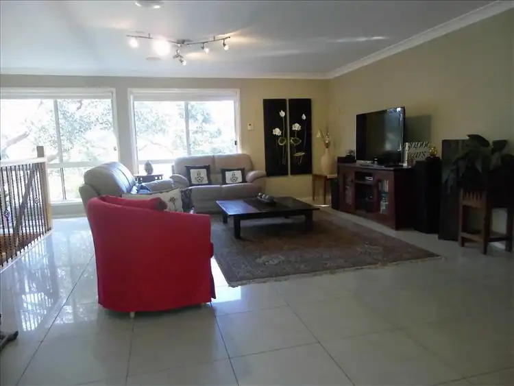 27 Elm Street, Lugarno NSW 2210