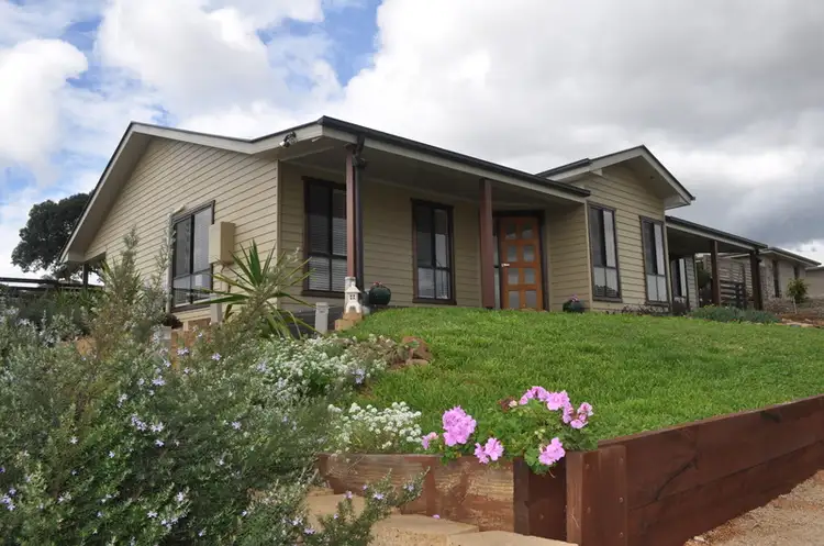 10 Eagle Street, Highfields QLD 4352