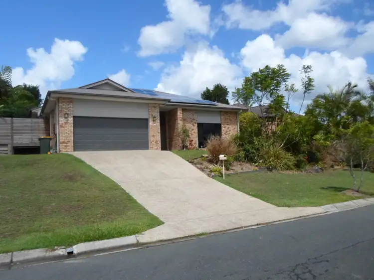 4 Dalzell Ct, Burnside QLD 4560