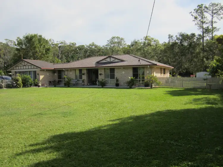 54 Bernborough Way, Ningi QLD 4511