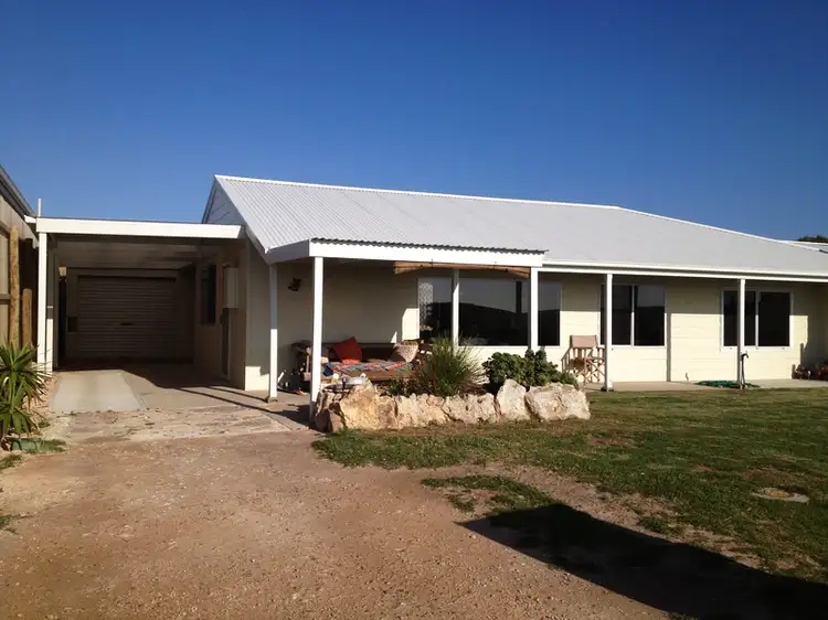 38 Esplanade, Elliston SA 5670