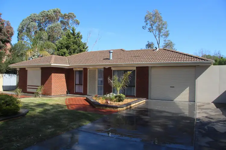 27 Bond Avenue, Burton SA 5110