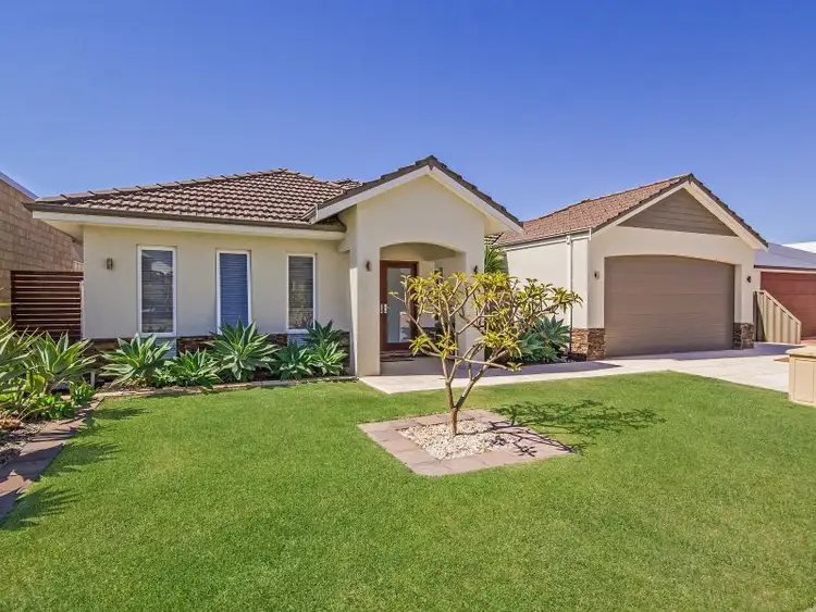 Third view of Homely house listing, 6 Margaret Road, Secret Harbour WA 6173