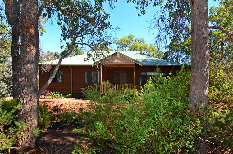 9 Oxford Street, Donnybrook WA 6239