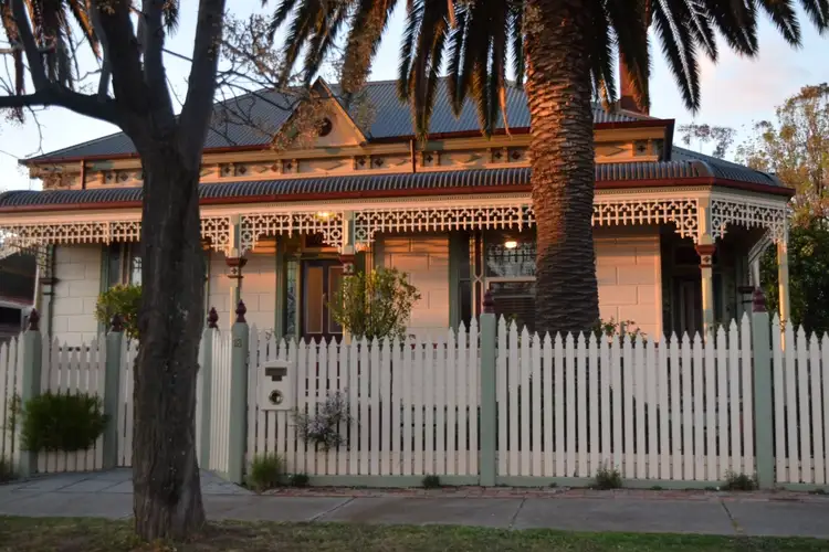 13 Phillip Street, East Bendigo VIC 3550