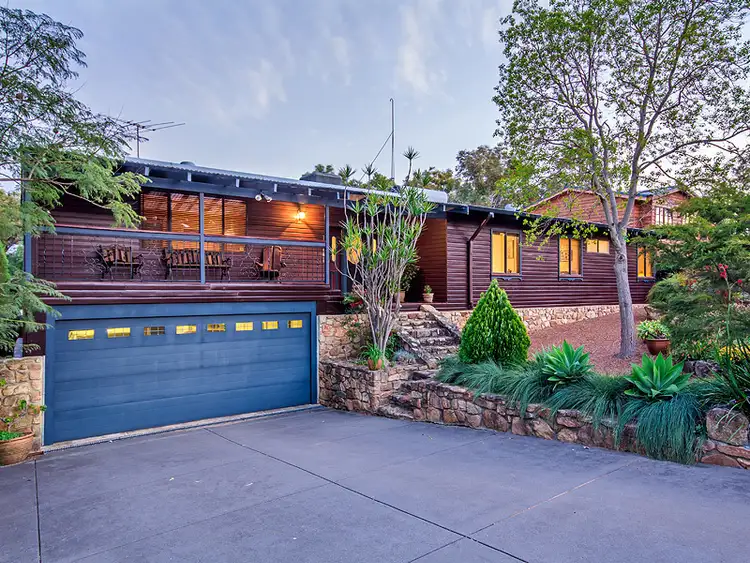 12 Blackwood Drive, Mount Nasura WA 6112