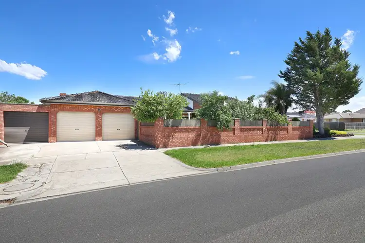 Third view of Homely house listing, 6 Buna Way, Keilor Downs VIC 3038