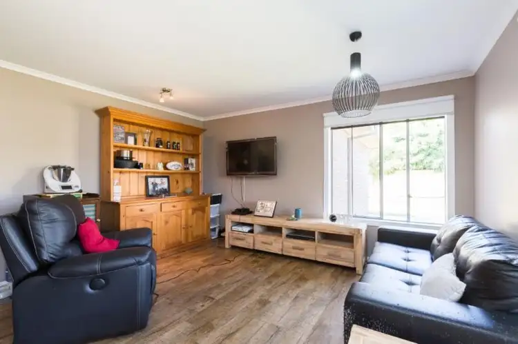 Third view of Homely house listing, 16 Deakin Court, Horsham VIC 3400