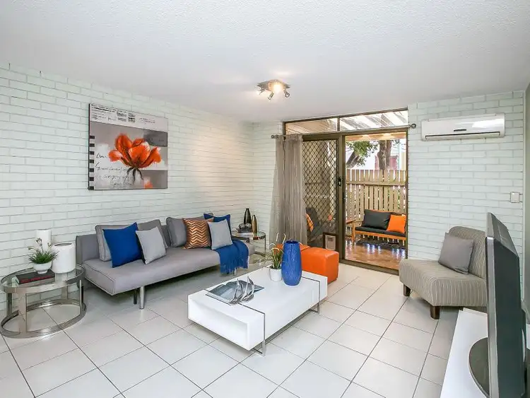 1/49 Buckland Rd, Nundah QLD 4012