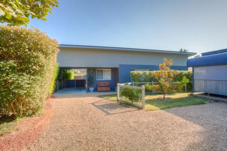 Main view of Homely unit listing, 4/51 Delany Avenue, Bright VIC 3741