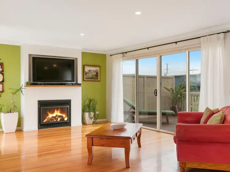 Sixth view of Homely house listing, 10 Halcyon Avenue, San Remo VIC 3925