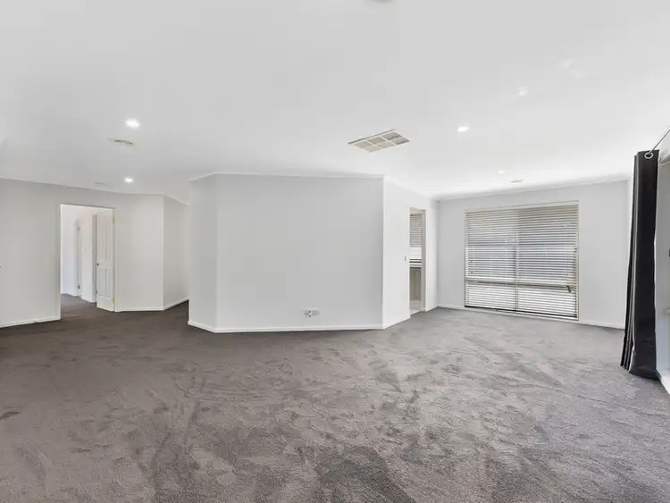 Fifth view of Homely house listing, 3 CASEY COURT, Wallan VIC 3756