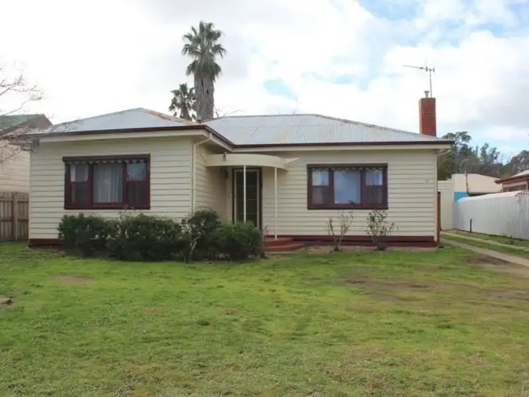 Main view of Homely house listing, 11 Swanlea Avenue, Benalla VIC 3672