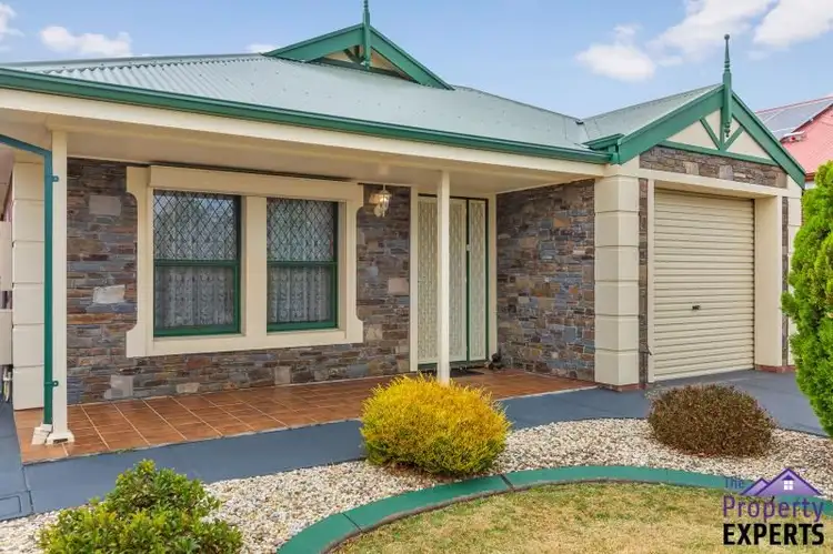 10 Mildara Close, Woodcroft SA 5162