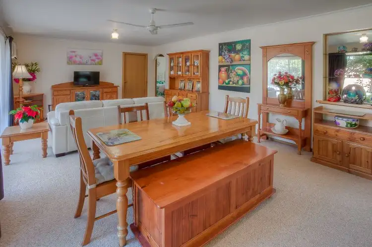 Fourth view of Homely unit listing, 3/11-15 Seamer Street, Porepunkah VIC 3740