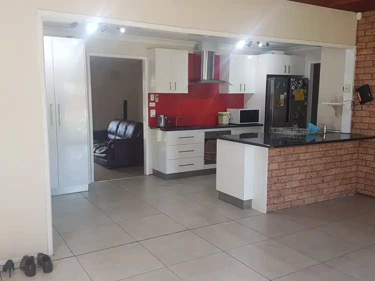 Fifth view of Homely house listing, 8 Sunset Way, Dubbo NSW 2830