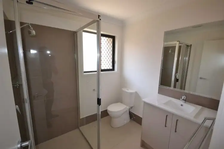 Fifth view of Homely unit listing, 2/6 Lake View Place, Bli Bli QLD 4560