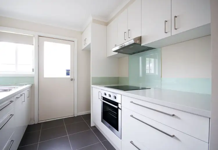 Third view of Homely unit listing, 3/17 Lascelles Avenue, Manifold Heights VIC 3218