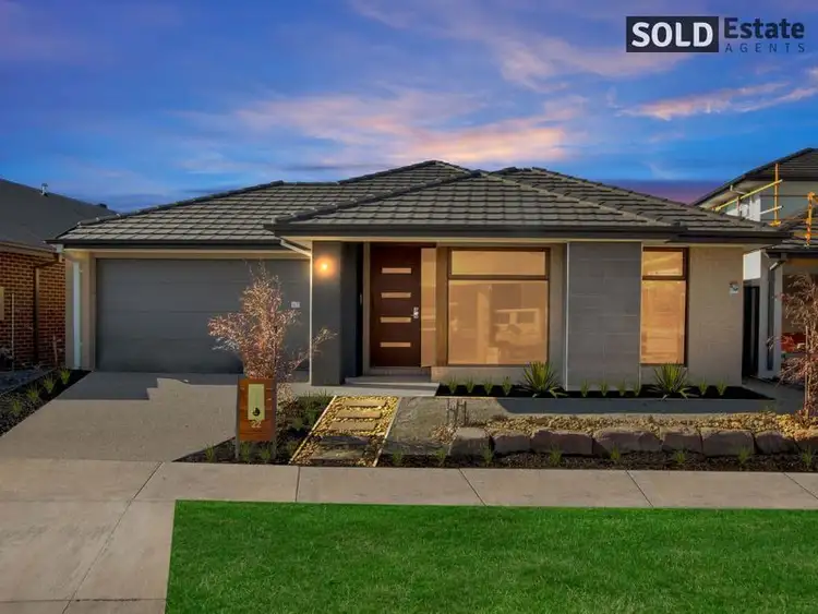 22 EPSOM LANE, Cranbourne North VIC 3977
