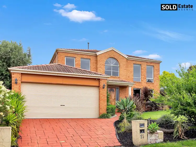 11 OAKLEAF PLACE, Narre Warren South VIC 3805