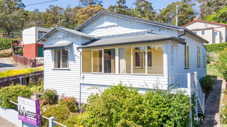 18 Leslie Place, South Launceston TAS 7249