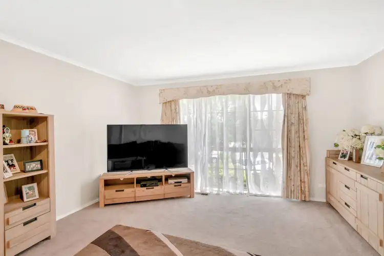 Sixth view of Homely house listing, 1 Durang Court, Endeavour Hills VIC 3802