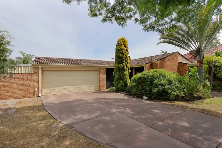 10 Oldham Place, Leeming WA 6149
