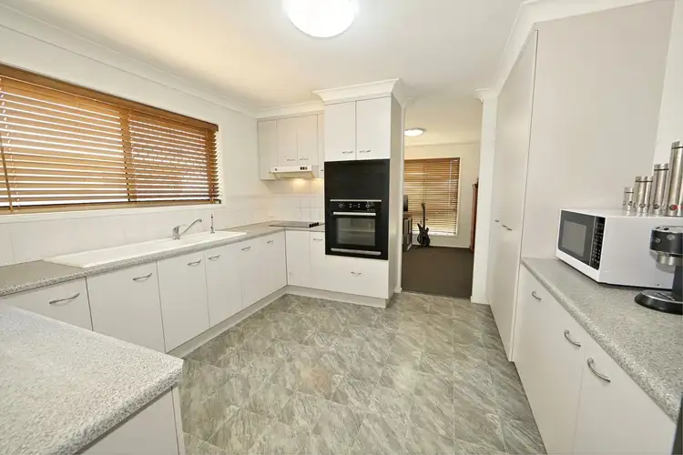 Second view of Homely house listing, 6 Rehbein Avenue, Qunaba QLD 4670
