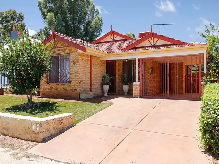 16 Chatham Road, Woodbridge WA 6056