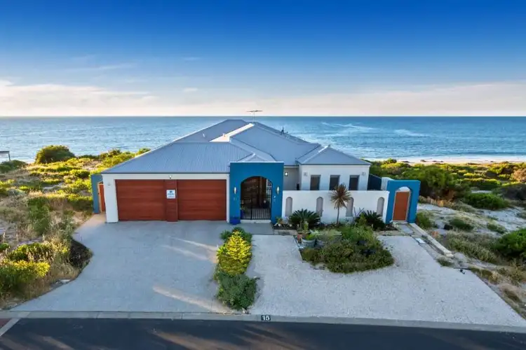 15 Ocean Blue Loop, Peppermint Grove Beach WA 6271