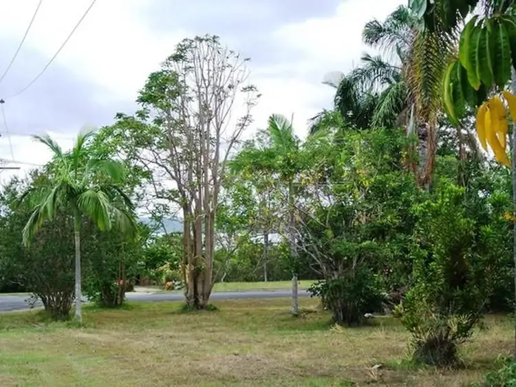 Fourth view of Homely house listing, 2-4 Shelly Crescent, Lamb Island QLD 4184