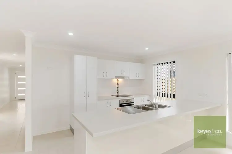 Second view of Homely house listing, 16 Orangeberry Circuit, Mount Low QLD 4818