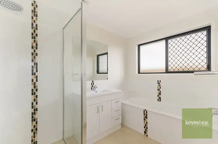 Fifth view of Homely house listing, 16 Orangeberry Circuit, Mount Low QLD 4818