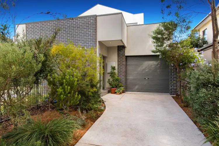 25/24 Dongola Road, West Footscray VIC 3012