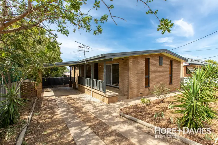 77 Grove Street, Kooringal NSW 2650