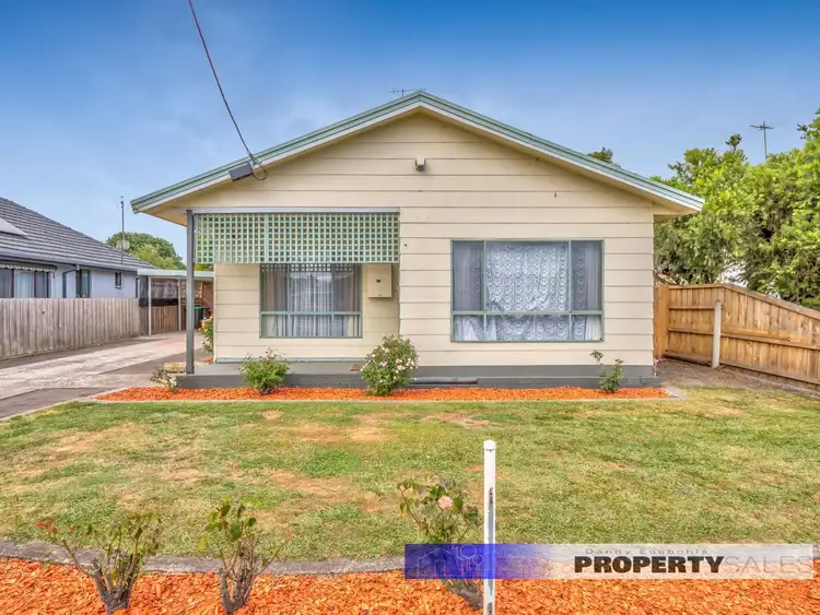 Sixth view of Homely house listing, 10 Evelyn Street, Moe VIC 3825