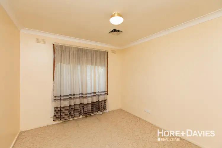Fifth view of Homely house listing, 10 Geneva Crescent, Lake Albert NSW 2650