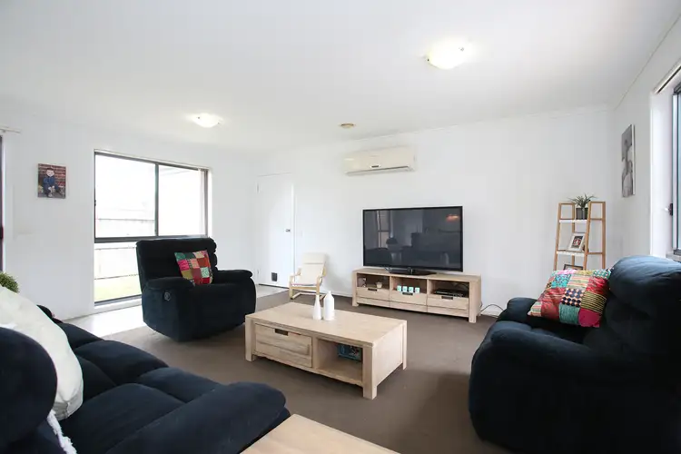 Fourth view of Homely unit listing, 2/8 Hood Street, Frankston VIC 3199