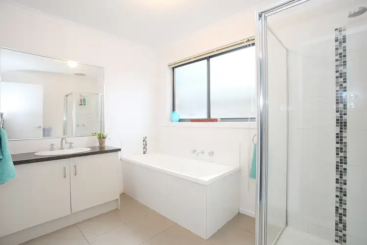 Seventh view of Homely unit listing, 2/8 Hood Street, Frankston VIC 3199