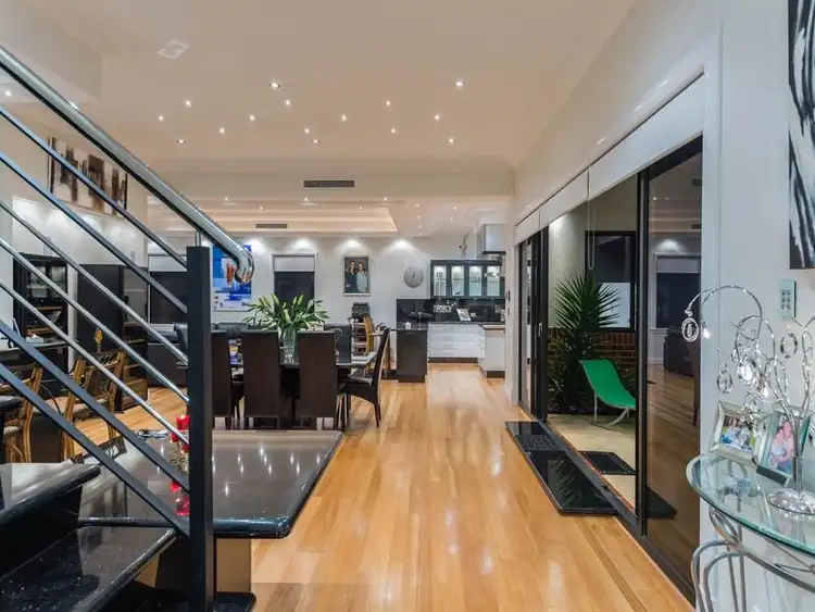 7 Fourth Ave, Mount Lawley WA 6050