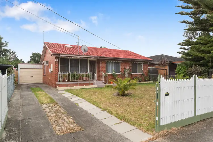 7 Mulberry crescent, Frankston North VIC 3200