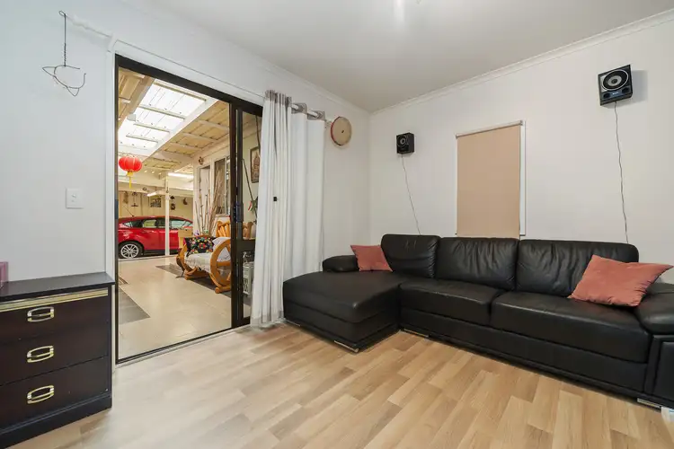 Fifth view of Homely house listing, 7 Mulberry crescent, Frankston North VIC 3200