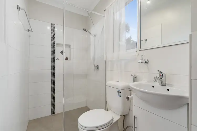 Sixth view of Homely house listing, 7 Mulberry crescent, Frankston North VIC 3200