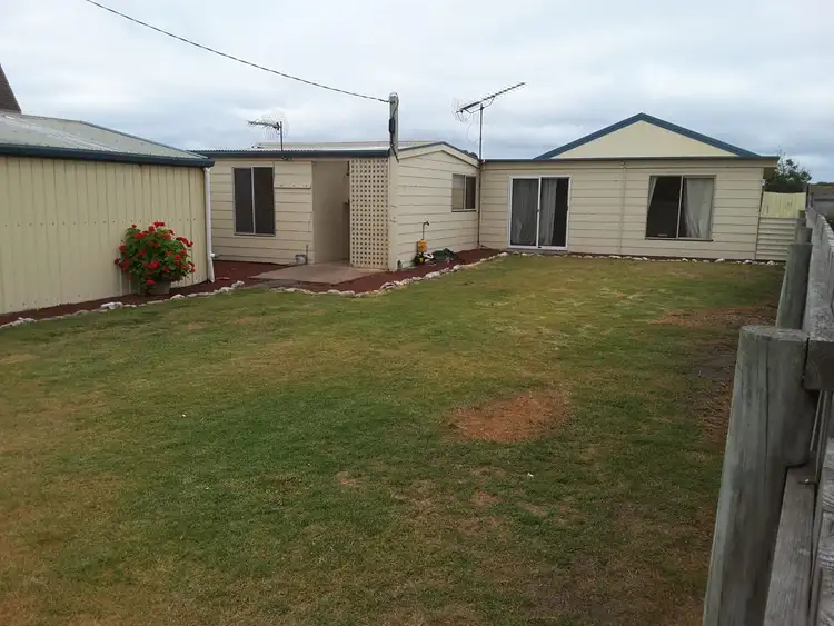 Seventh view of Homely house listing, 8 Gerloff Court, Carpenter Rocks SA 5291