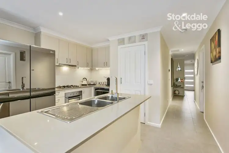 Second view of Homely house listing, 8 GUINEA FLOWER DRIVE, Cranbourne West VIC 3977