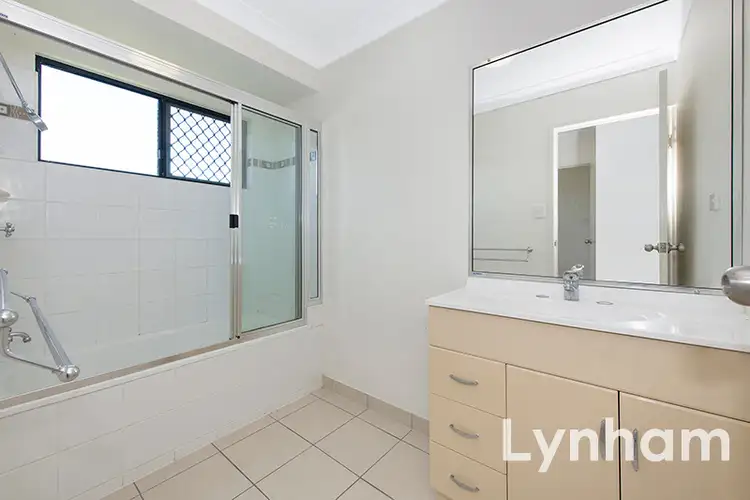 Seventh view of Homely house listing, 11 Ripon Court, Mount Low QLD 4818