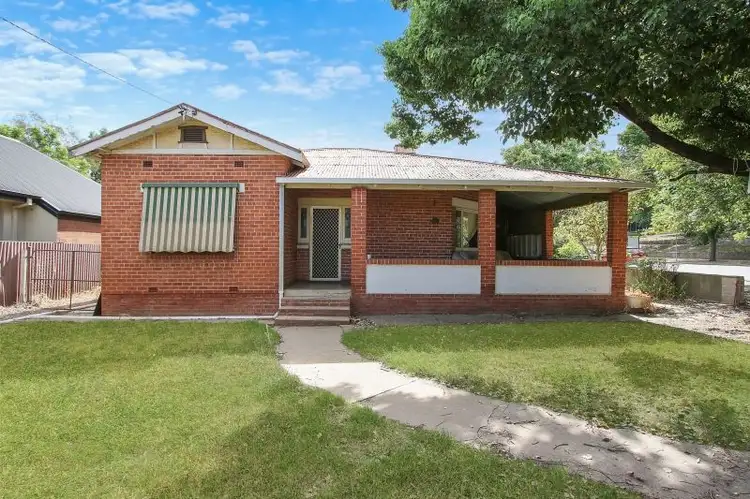 703 Kiewa Street, Albury NSW 2640