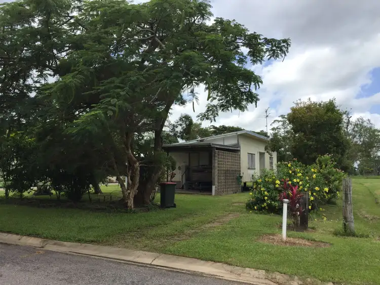 11 Crisps Road, Blackrock QLD 4850